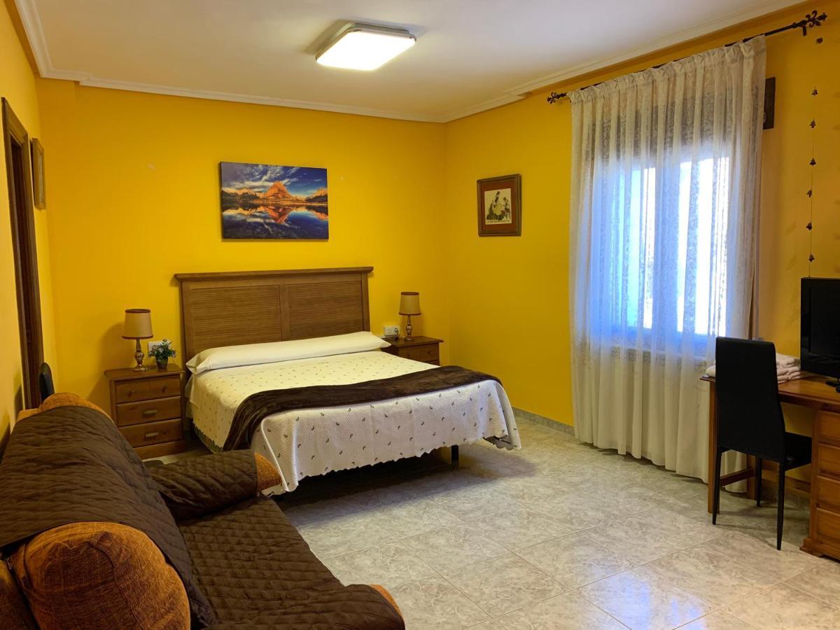 Affittacamere Casa Jesus Abiego Esterno foto